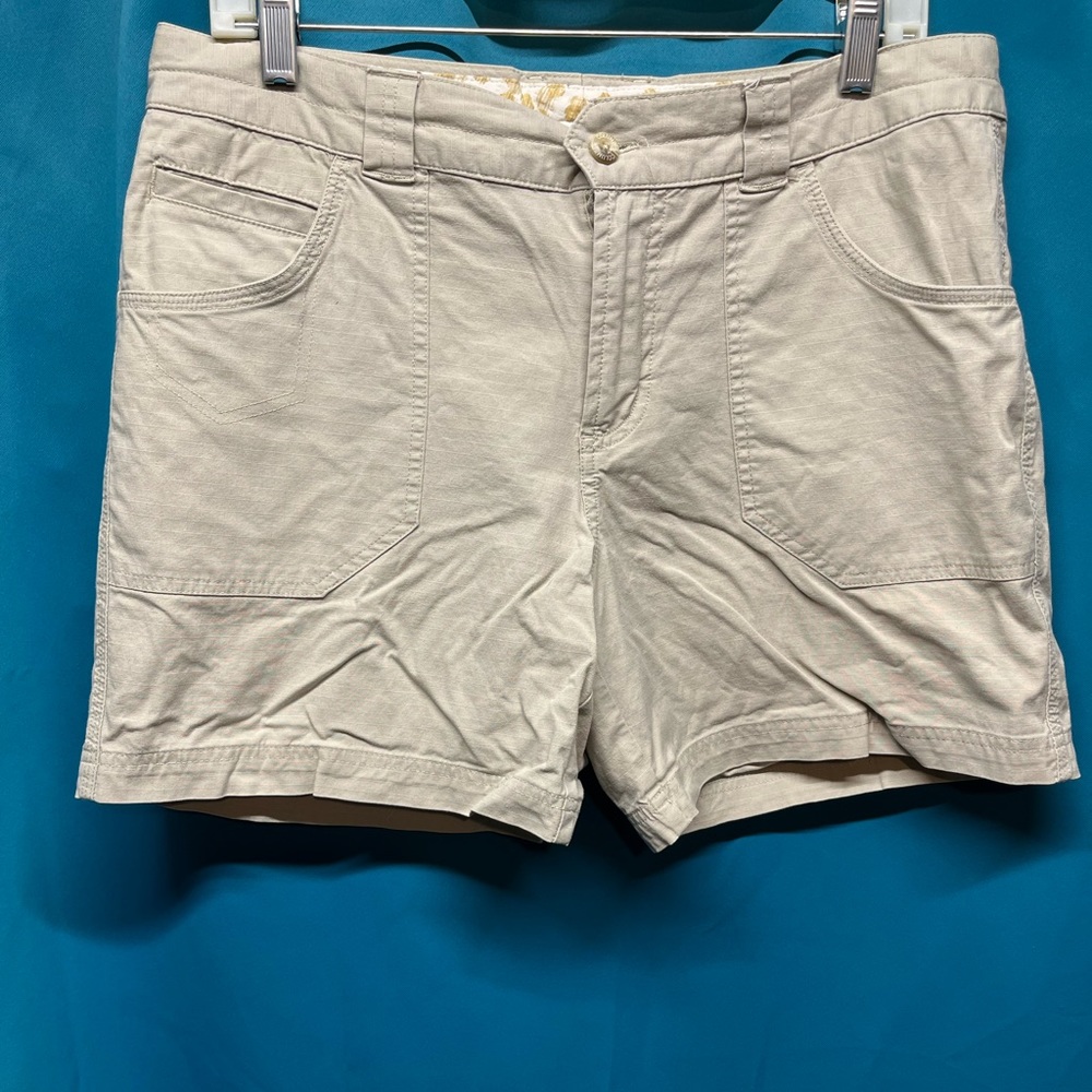 Columbia Bermuda shorts
